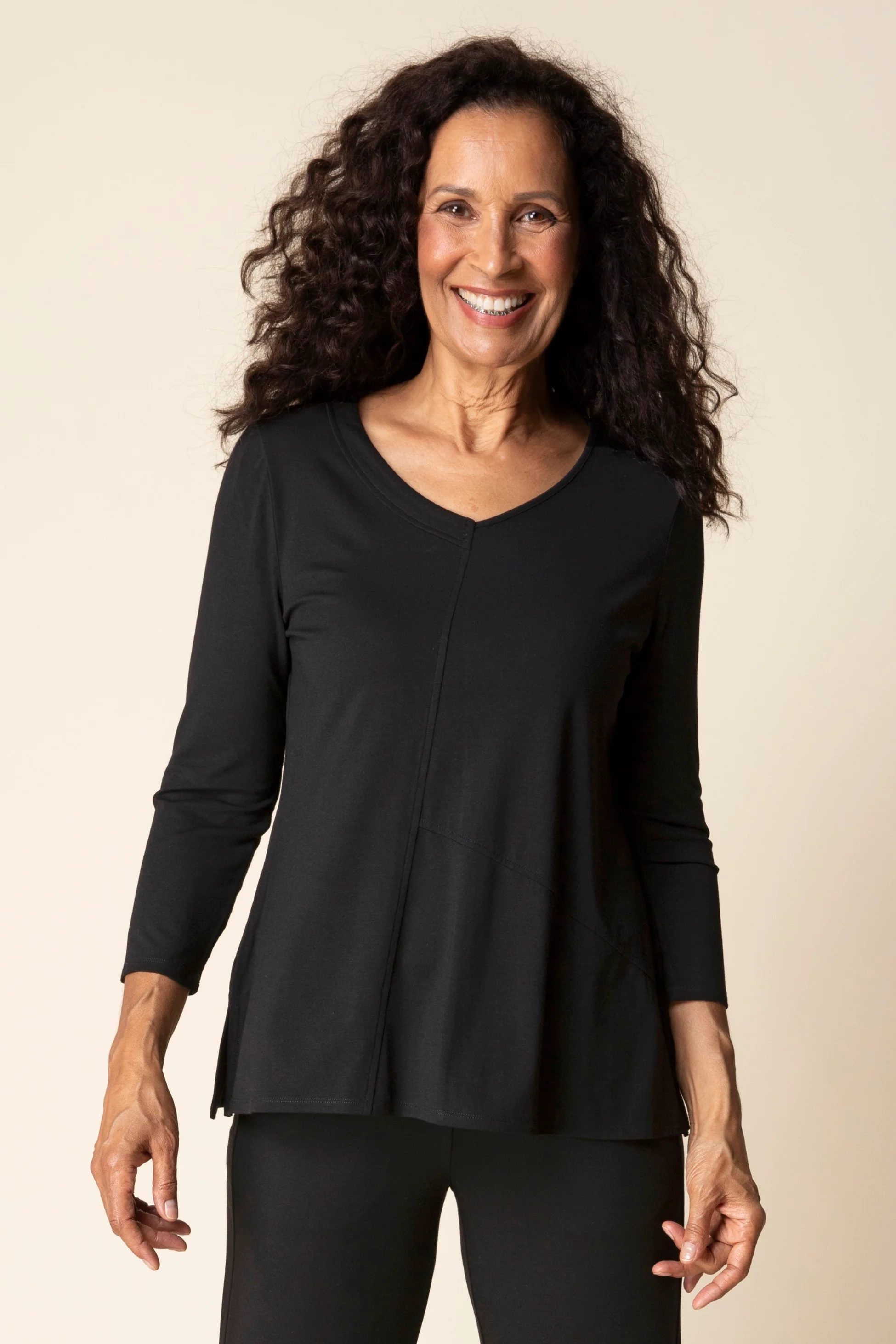 Core Travel Seamed Gallery Tunic