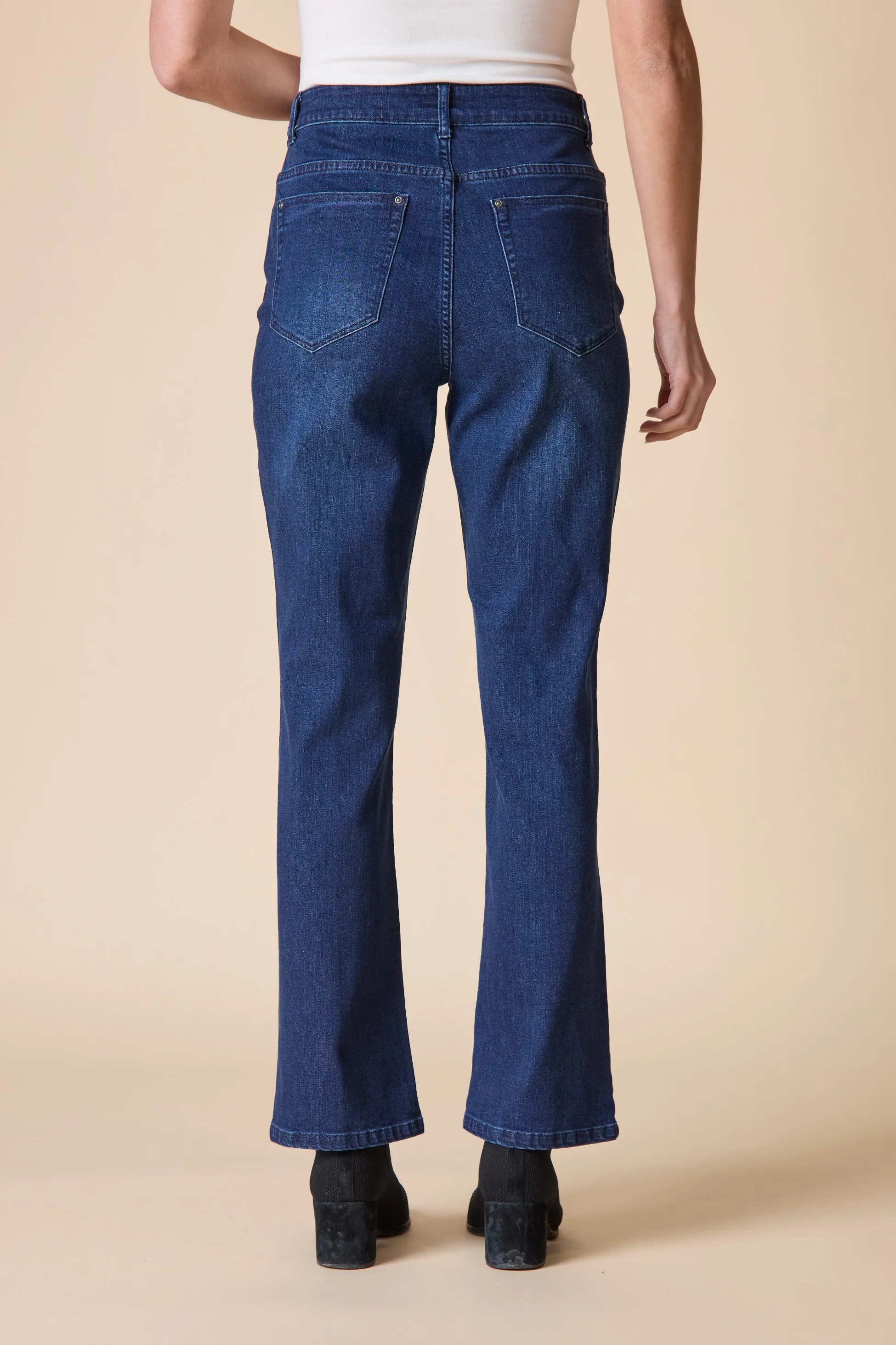 Seamed Ankle Flare Stretch Denim Jean - Image 11