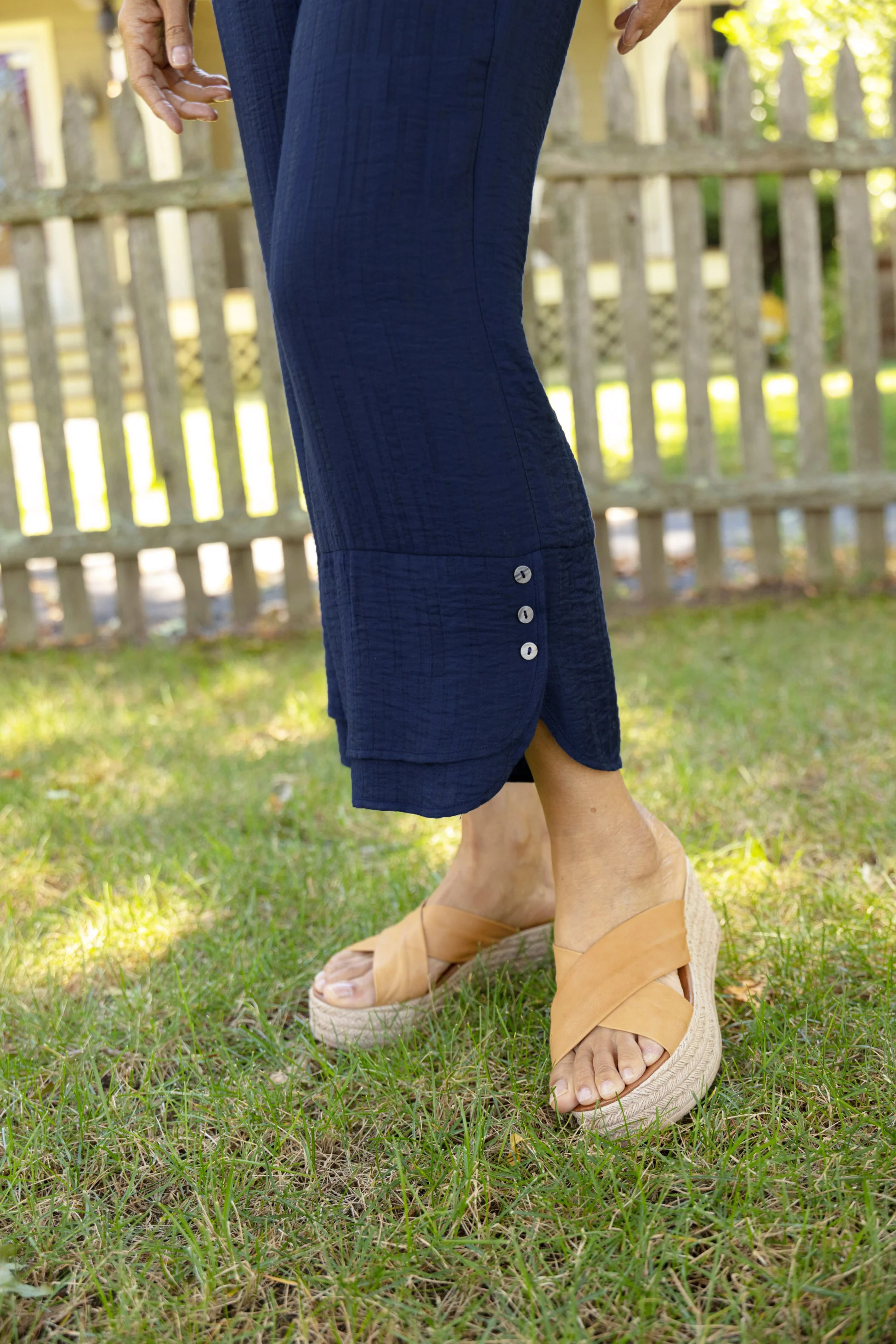 Whisper Jacquard Rayon Crop Pant - Image 2